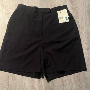 Womans Black Shorts size 12 Lizgolf